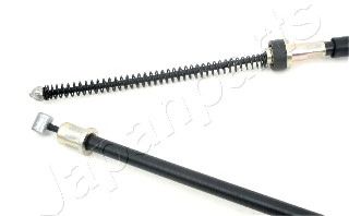 JAPANPARTS MITSUBISHI трос ручного гальма прав.Carisma 96- (бараб.)  арт. BC504