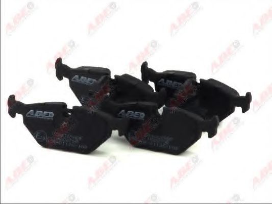 Комплект гальмівних колодок задн , BMW 3 (E36), 3 (E46), 5 (E39), 7 (E65, E66, E67), X3 (E83), Z1, Z4 (E85), Z4 (E86)  MG MG 6, MG X-POWER, MG ZT, MG ZT- T  ROVER 75, 75 I  SAAB 9-5 1.6-5.0 06.88- DELPHI арт. C2B009ABE