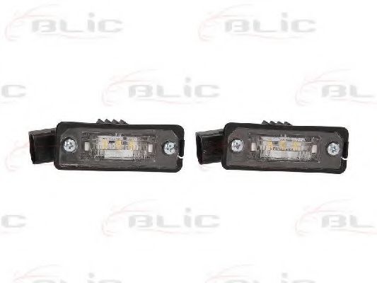 Підсвітка номерного знаку (LED) SEAT ALTEA, ALTEA XL, EXEO, IBIZA IV 6J, LEON 1P, TOLEDO III 5P  SKODA SUPERB II  VW EOS, GOLF V, PASSAT B6, PHAETON, POLO V 6C, POLO V 6R 04.02-09.17 VOLKSWAGEN арт. 540205322910