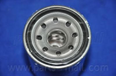 Фільтр масляний двигуна (вир-во PARTS-MALL)  арт. PBW109
